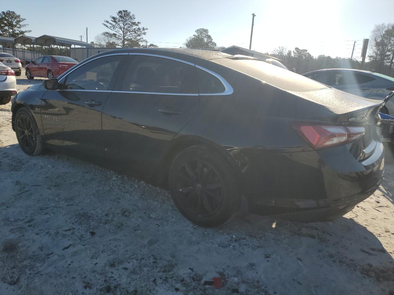 2019 Chevrolet Malibu - Image 2