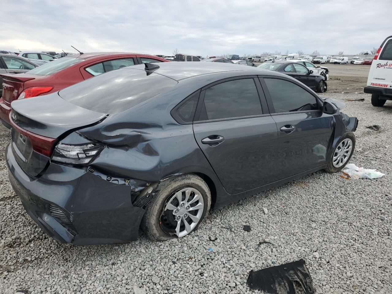 2024 Kia Forte - Image 3