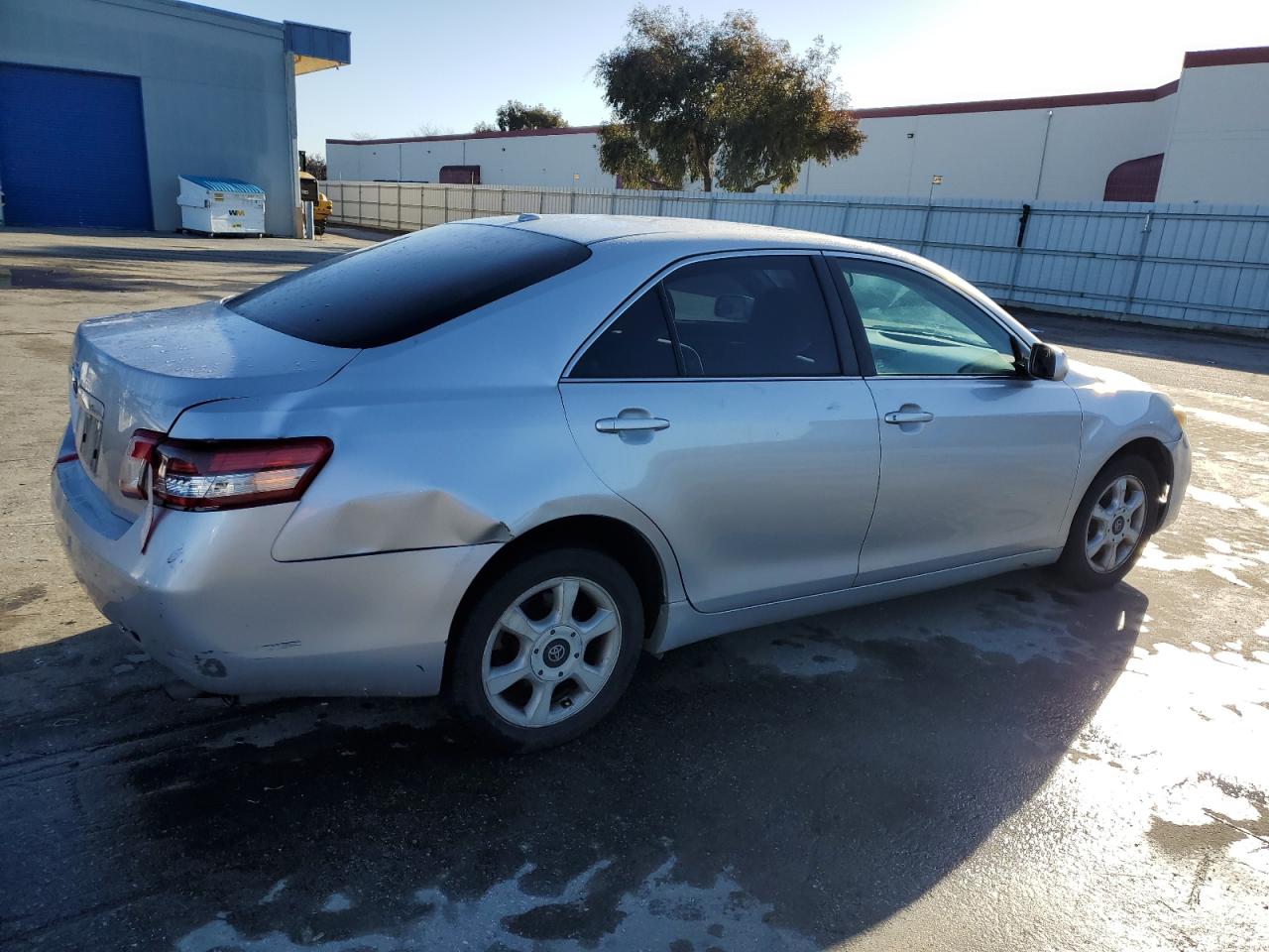 2010 Toyota Camry - Image 3