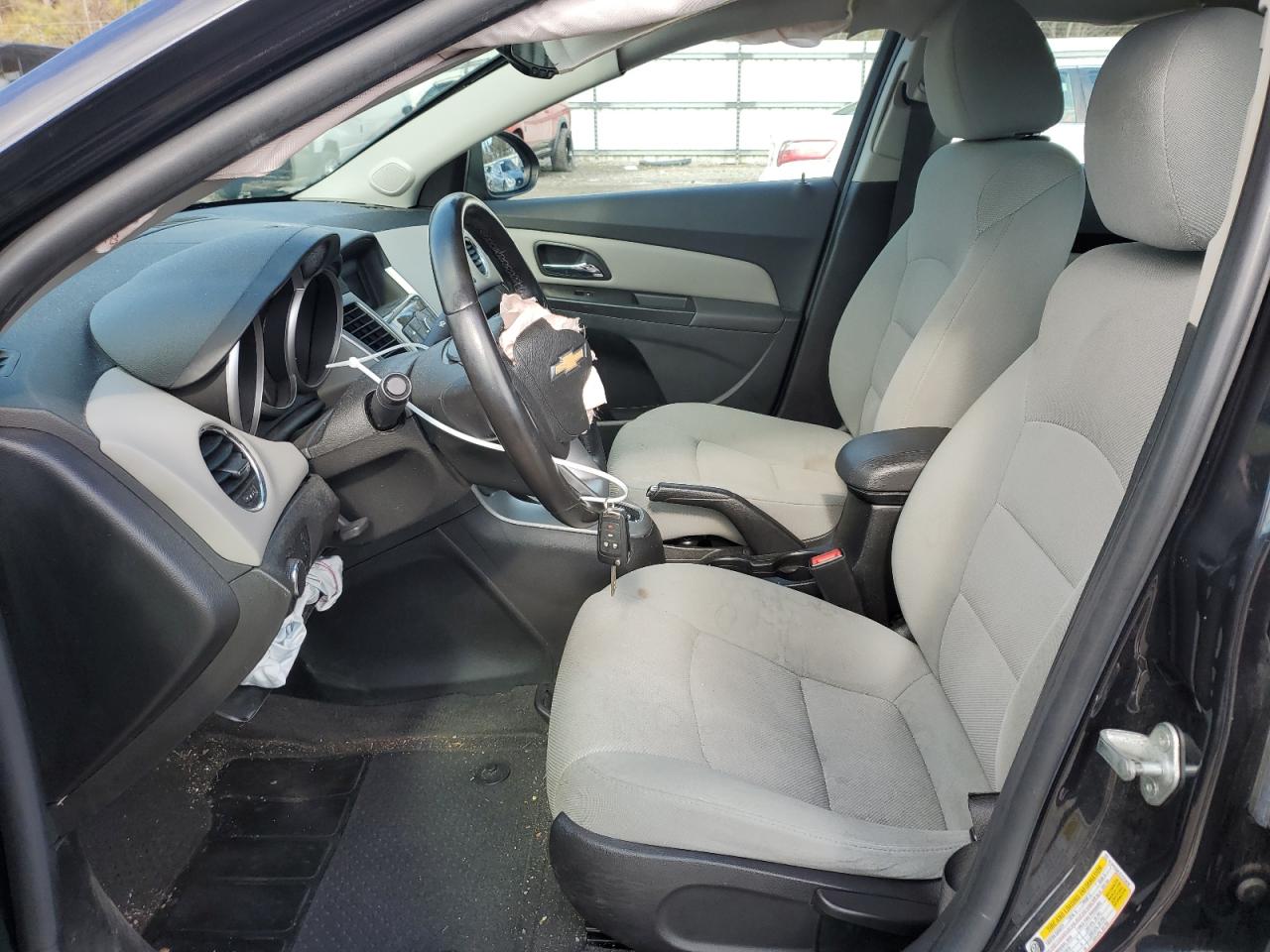 2014 Chevrolet Cruze - Image 7