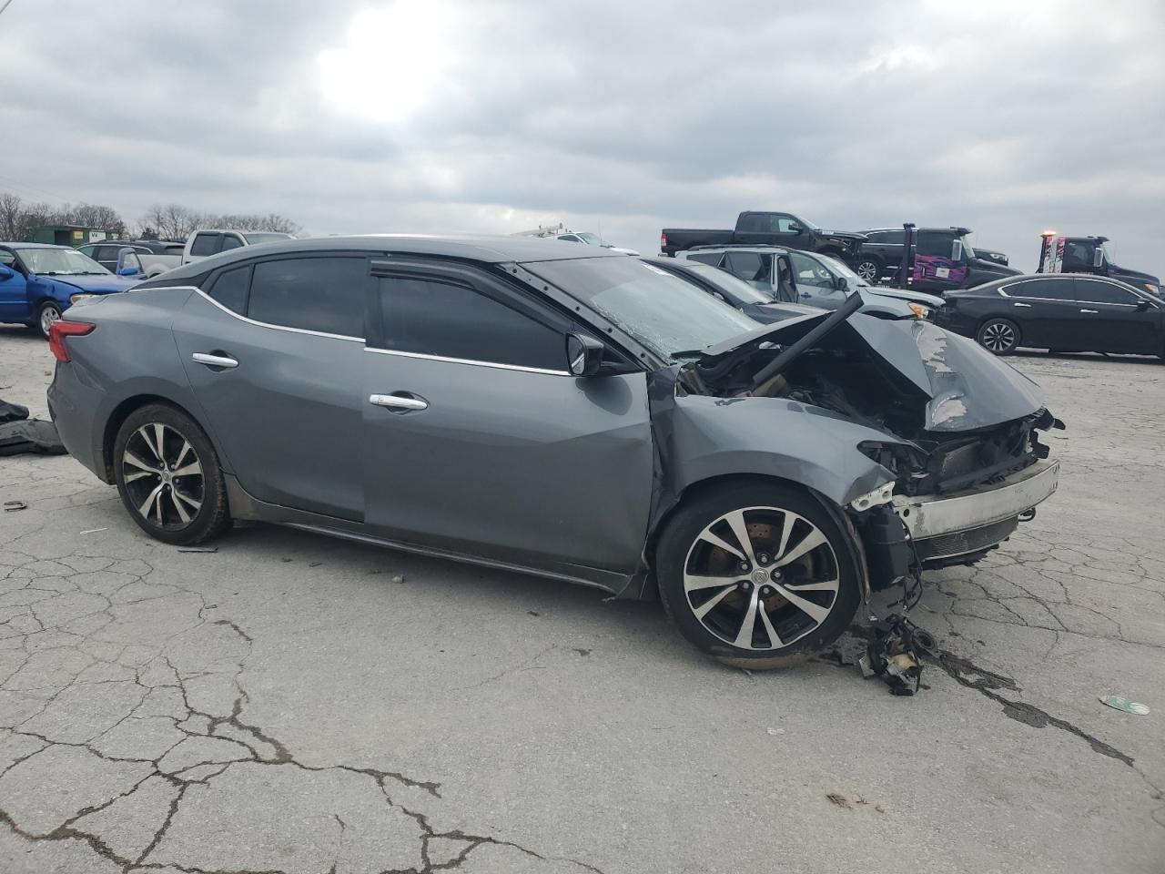 2017 Nissan Maxima - Image 4