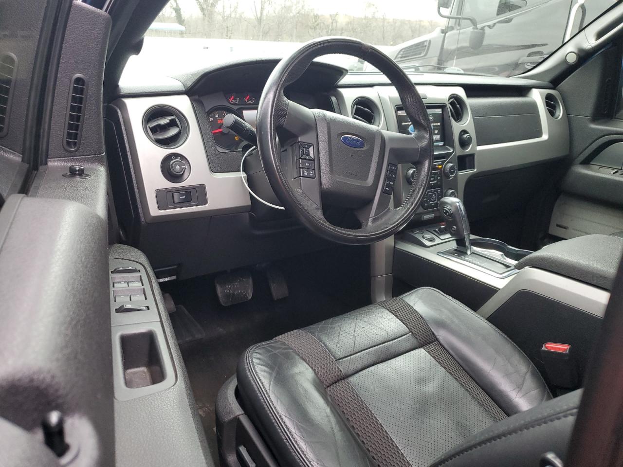 2013 Ford F-150 - Image 8