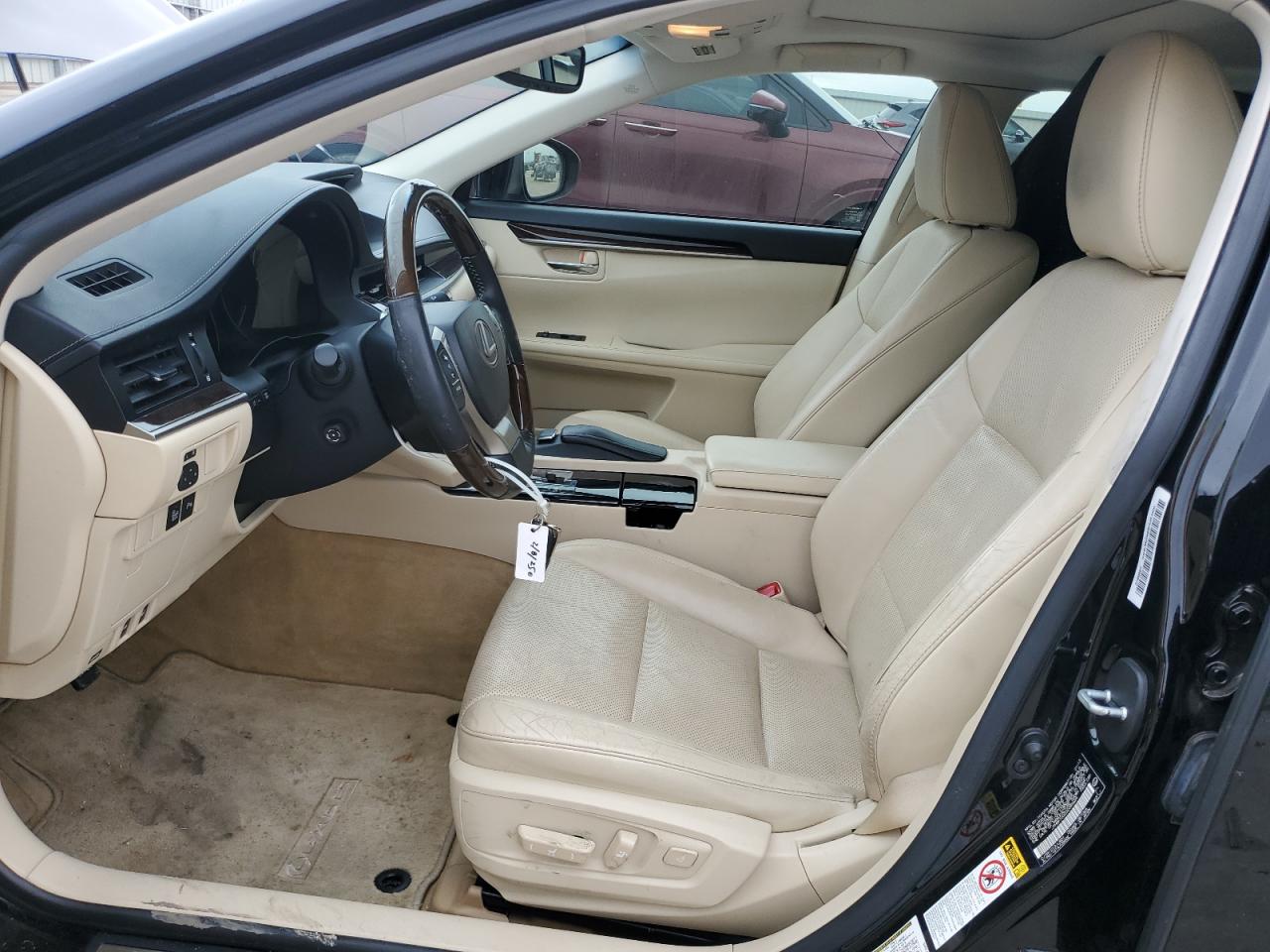 2013 Lexus ES - Image 7