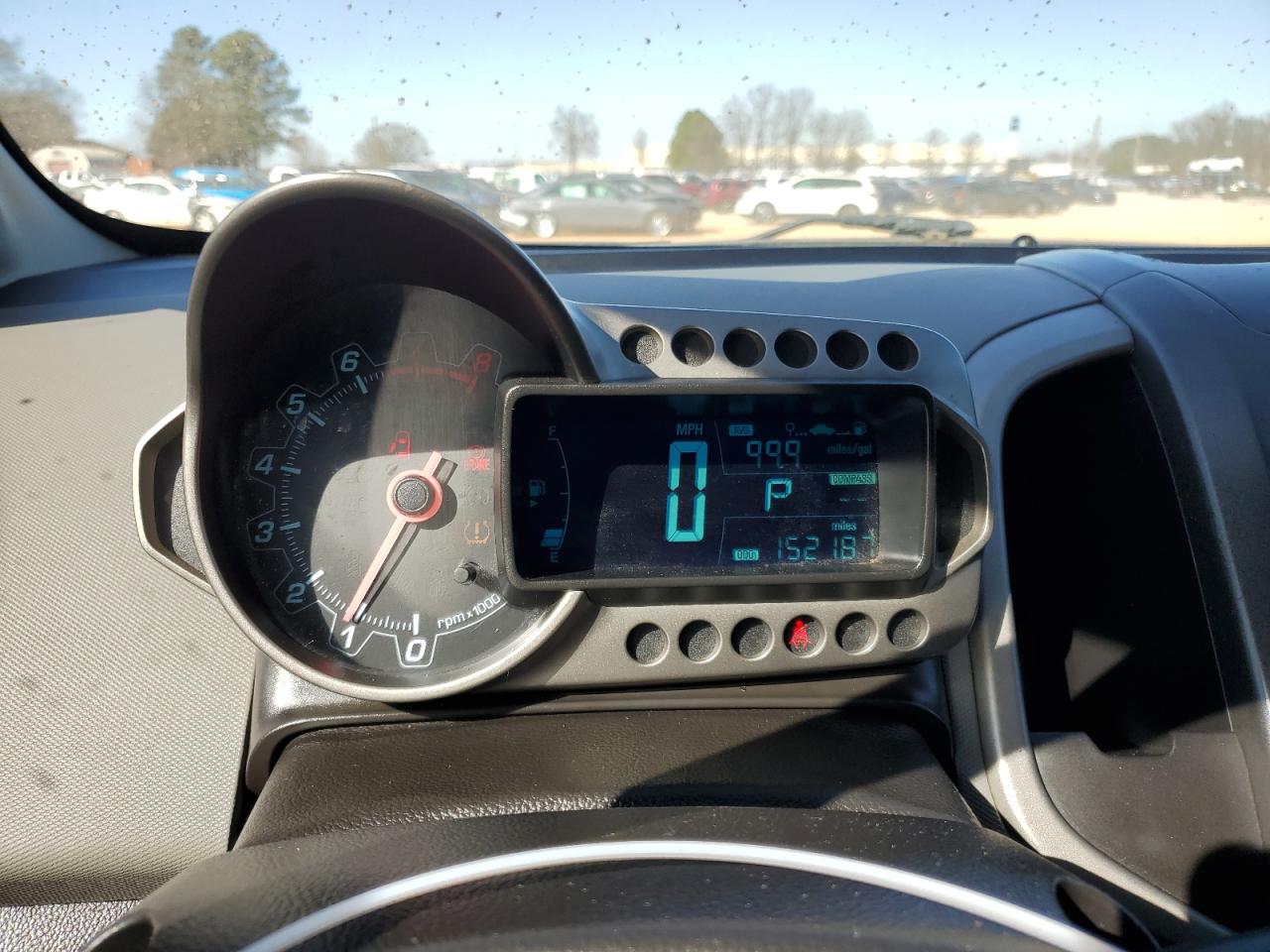 2015 Chevrolet Sonic - Image 9