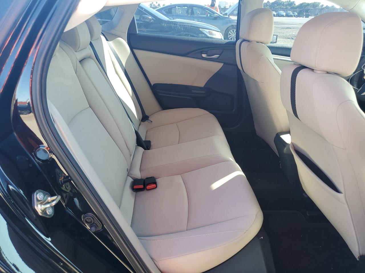 2017 Honda Civic - Image 10