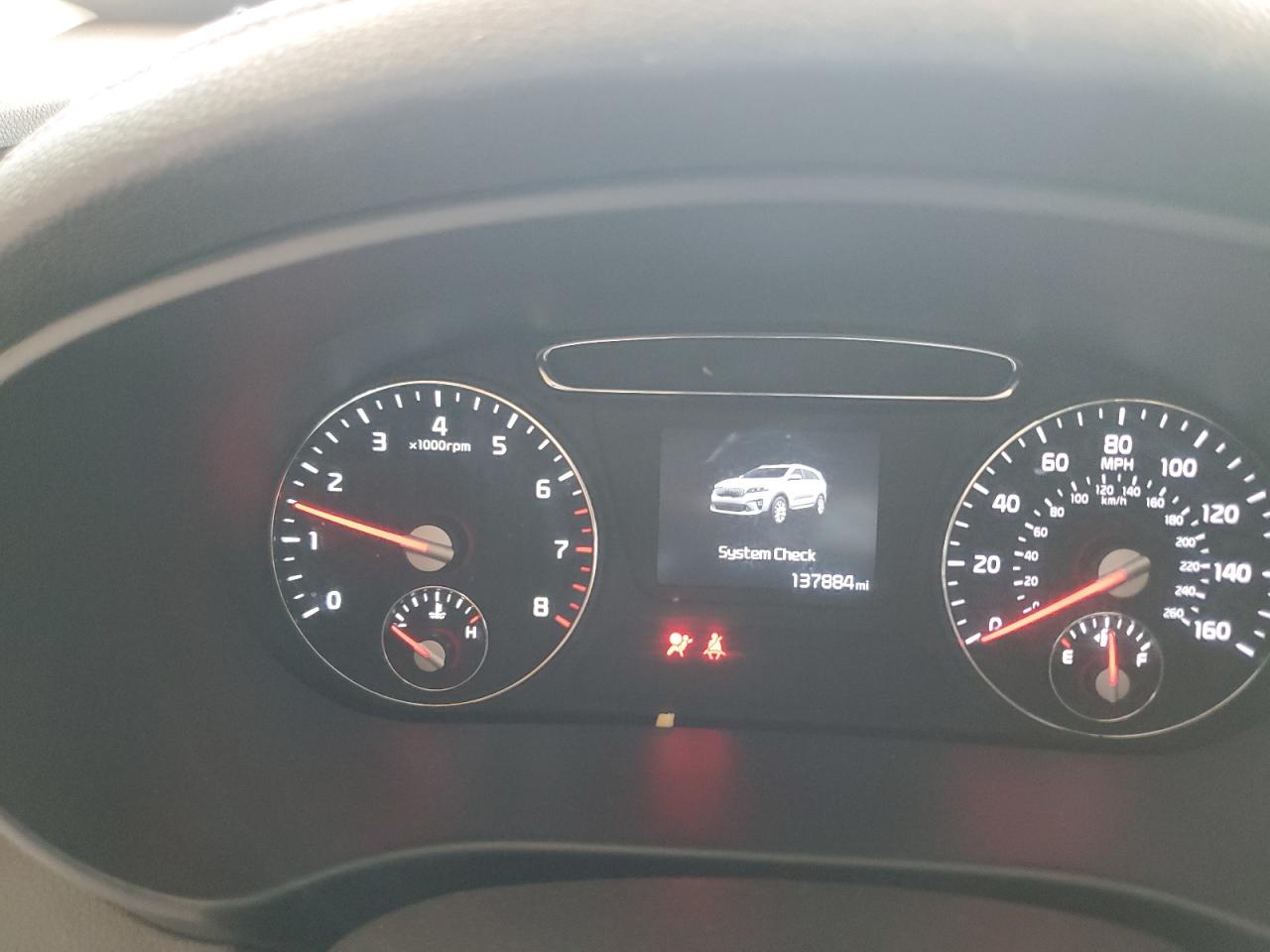2019 Kia Sorento - Image 9