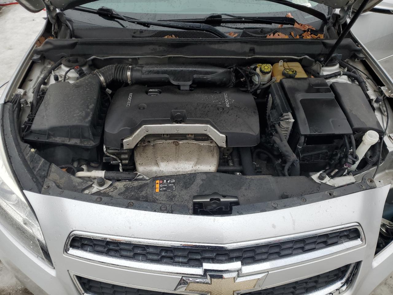 2013 Chevrolet Malibu - Image 11