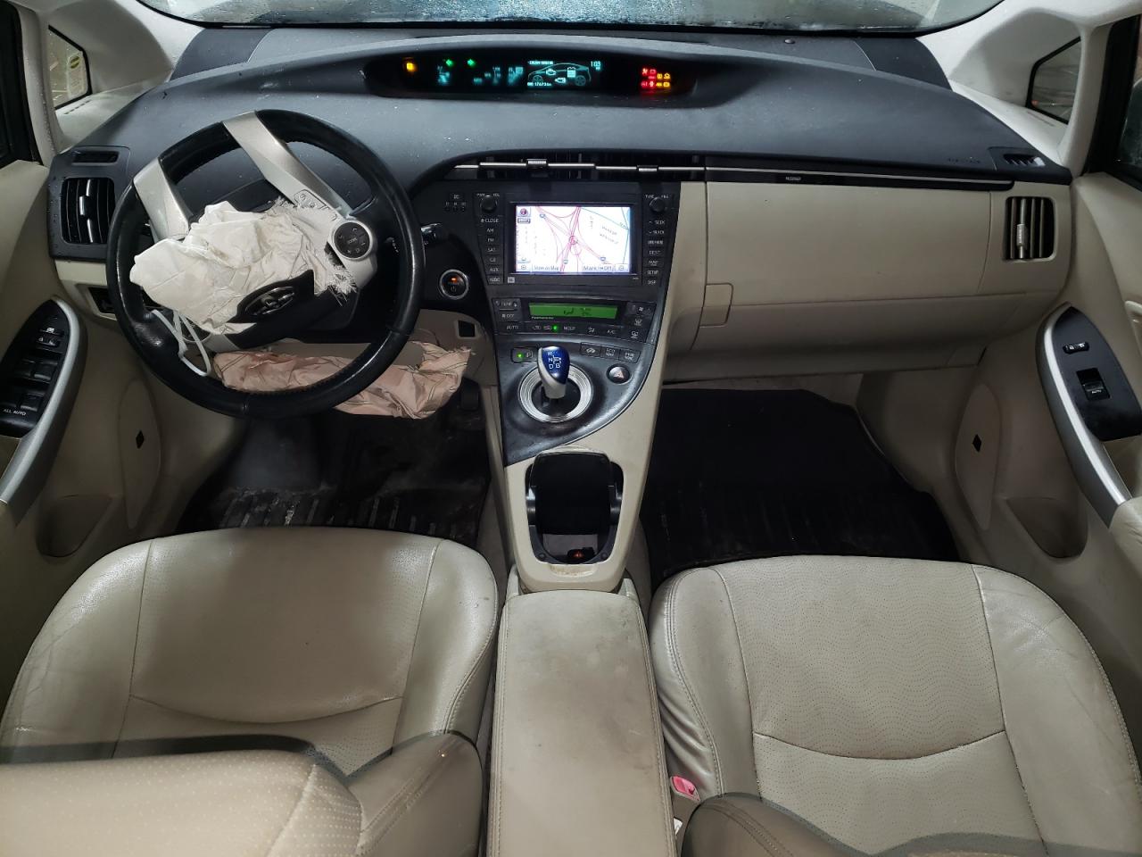 2010 Toyota Prius - Image 8