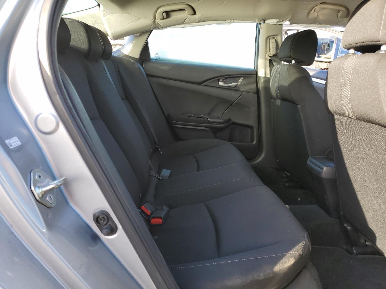 2018 Honda Civic - Image 10