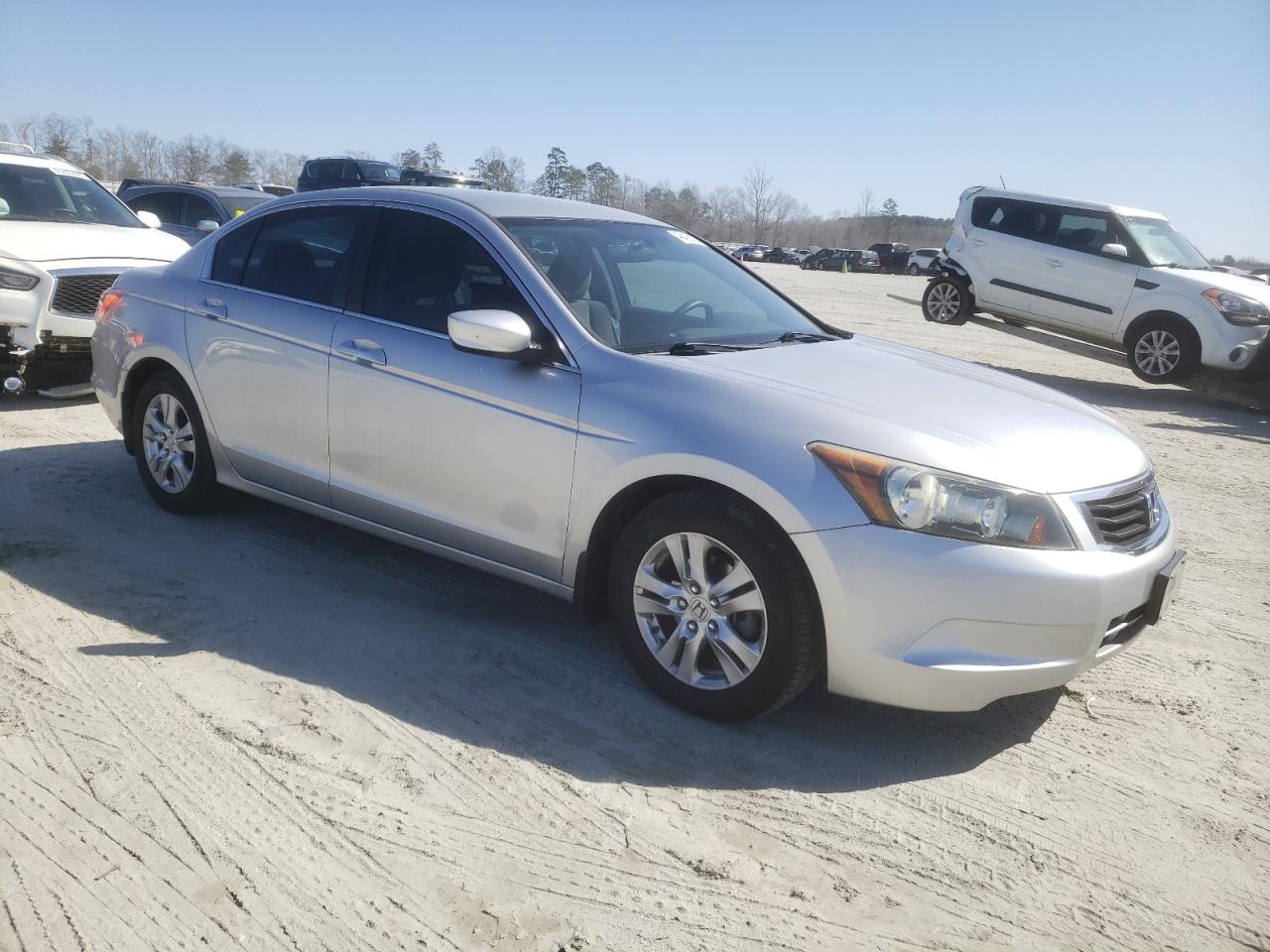 2010 Honda Accord - Image 4