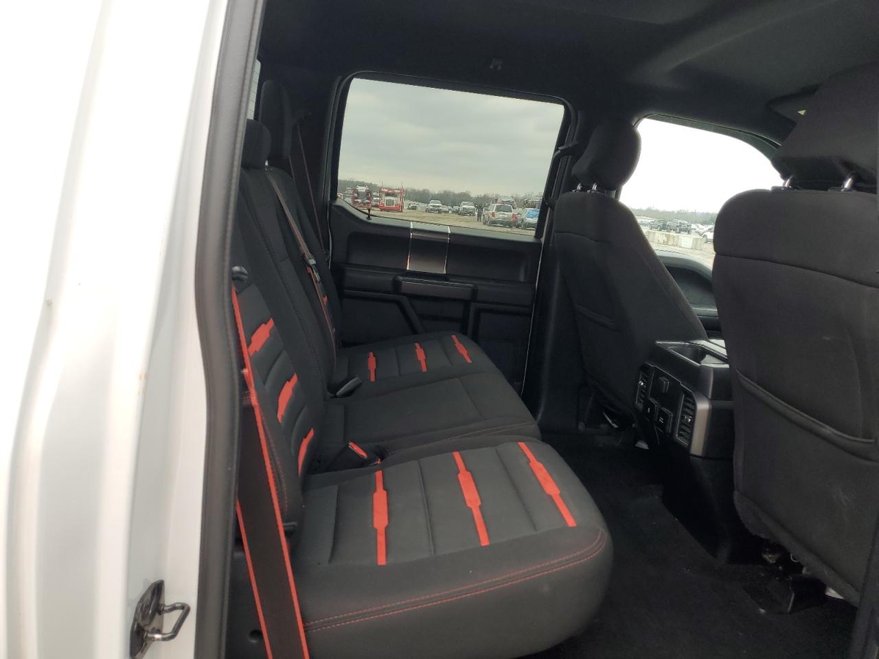 2017 Ford F-150 - Image 10