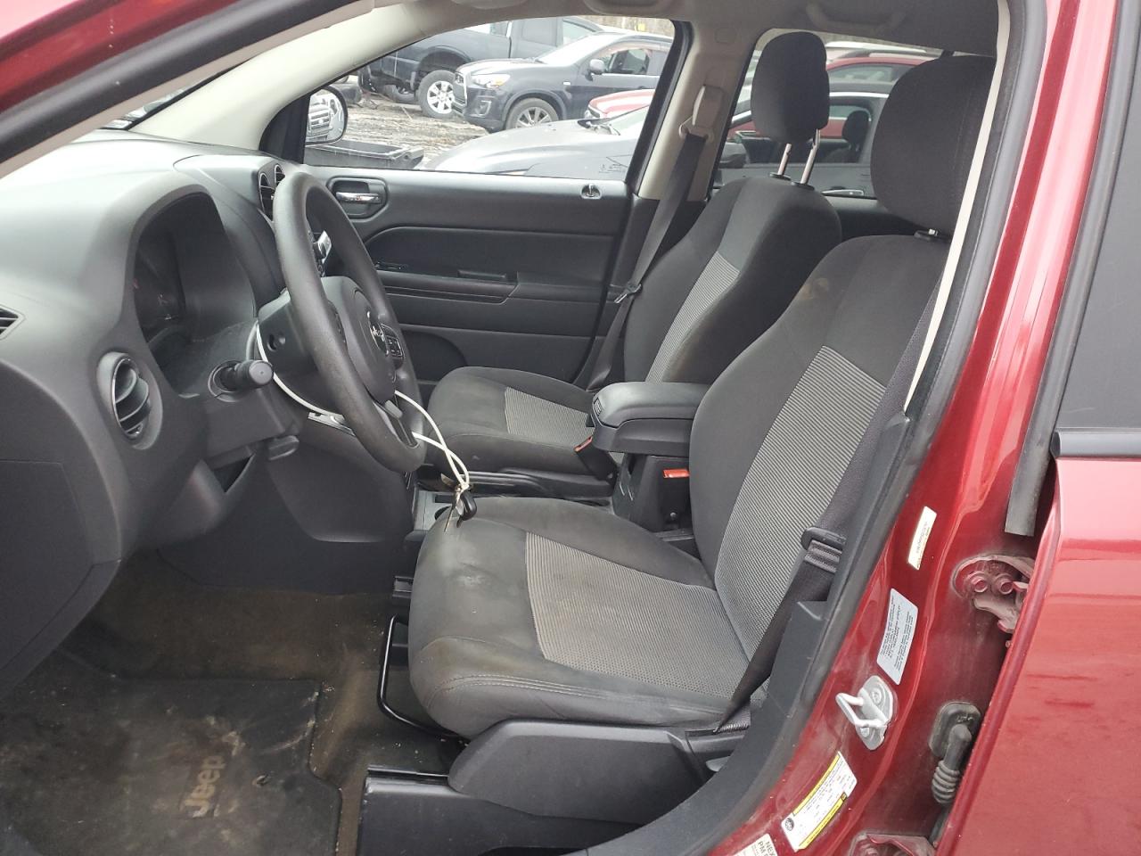 2016 Jeep Compass - Image 7