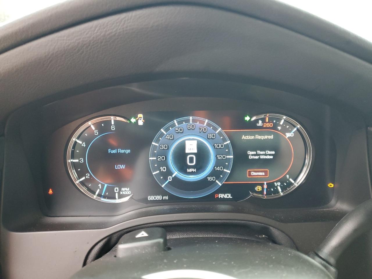 2019 Cadillac Escalade - Image 9