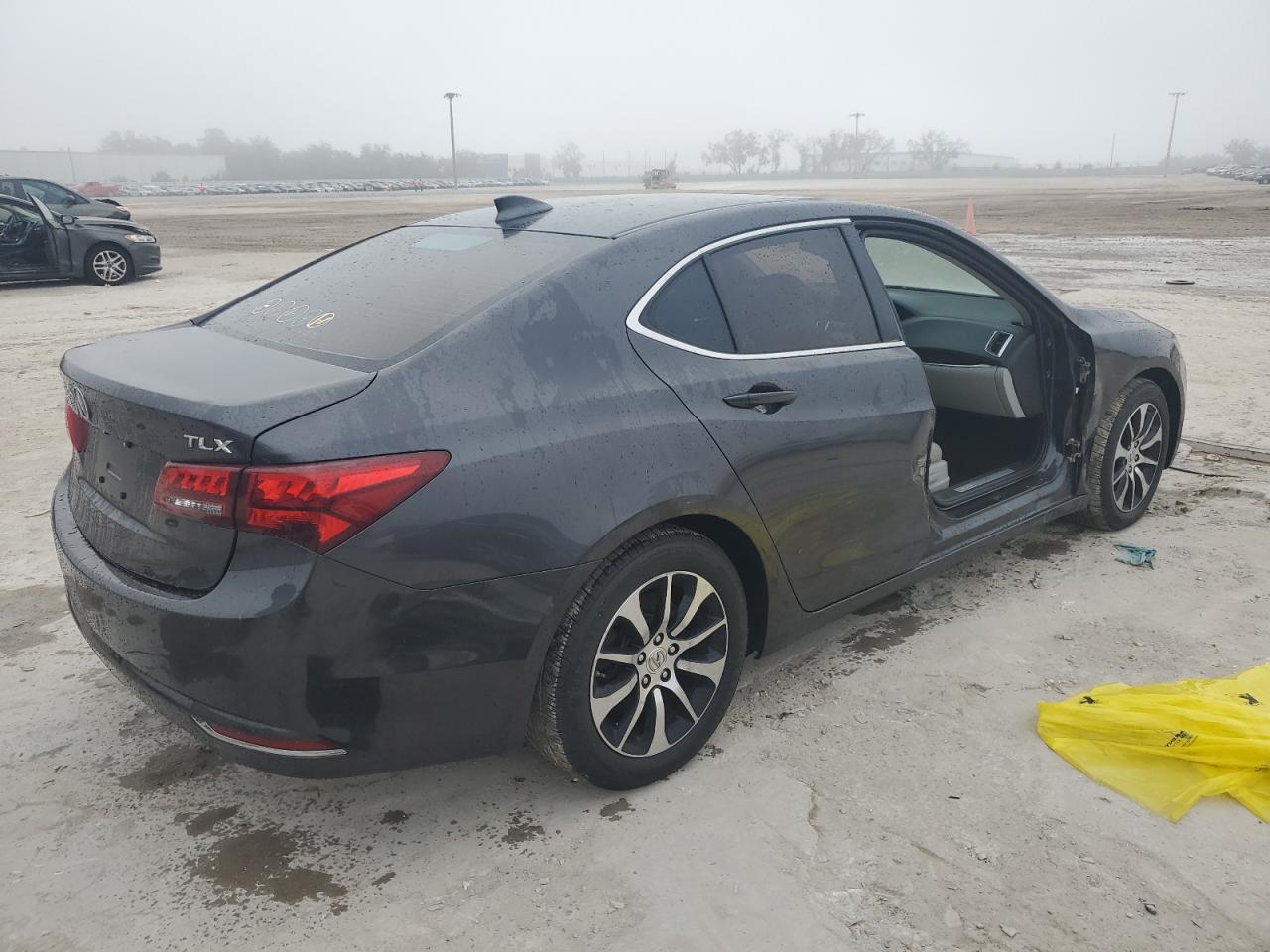 2015 Acura TLX - Image 3