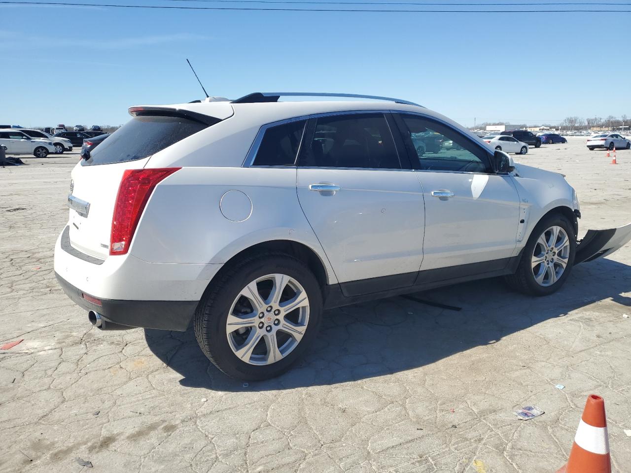 2015 Cadillac SRX - Image 3
