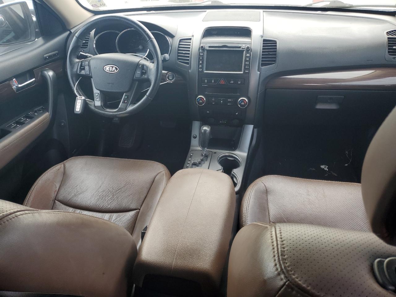 2012 Kia Sorento - Image 8