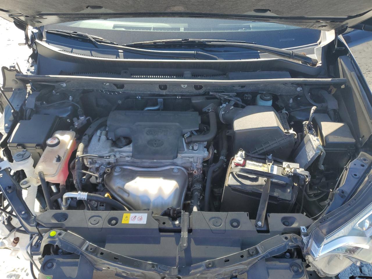 JTMZFREV7JJ730529 TOYOTA RAV4 2018