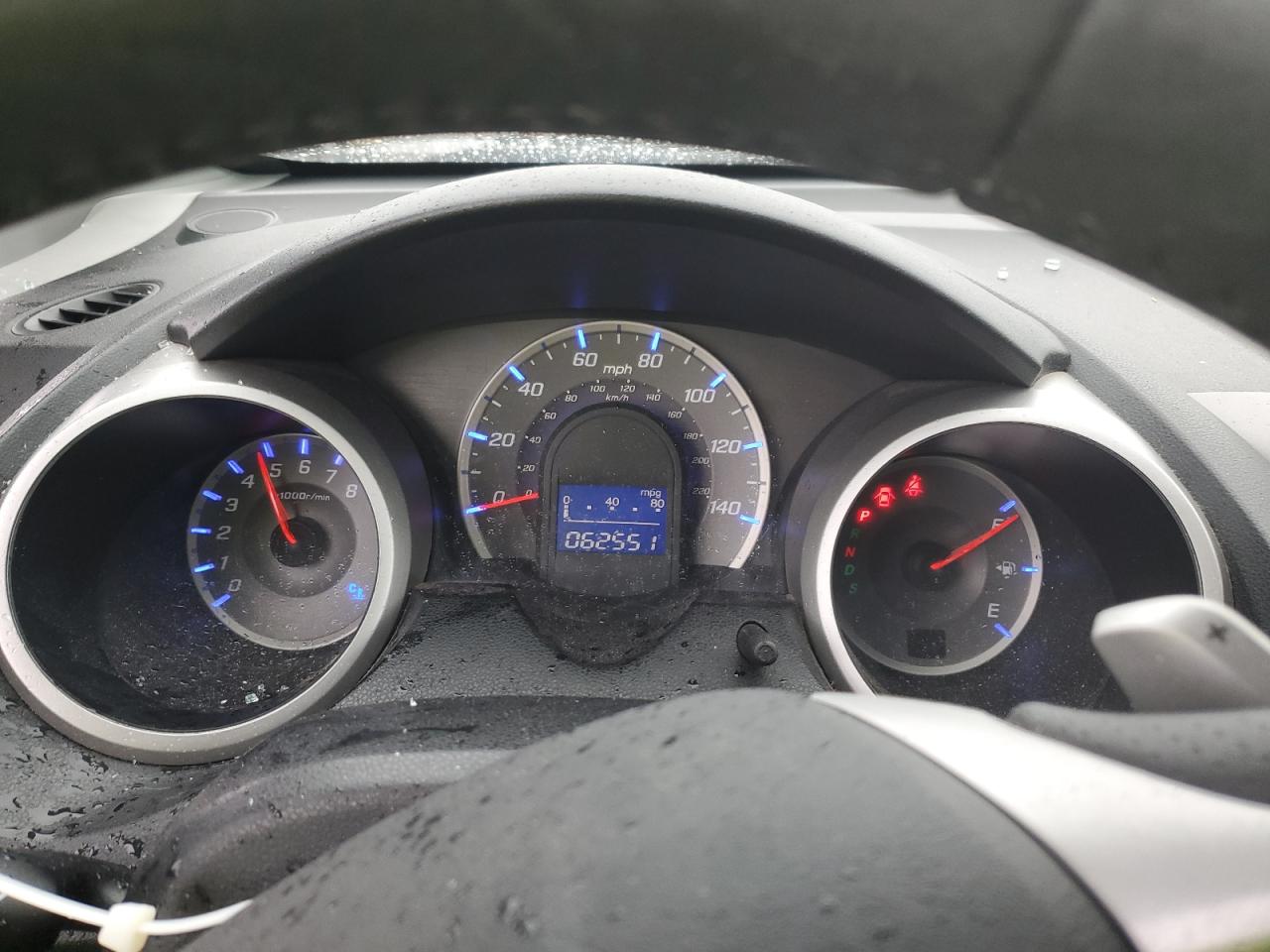 2010 Honda Fit - Image 9
