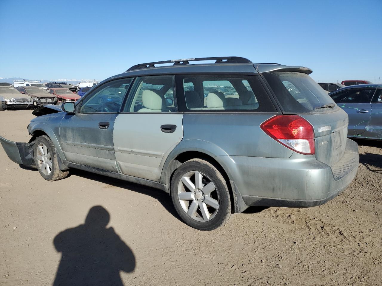 2009 Subaru Outback - Image 2