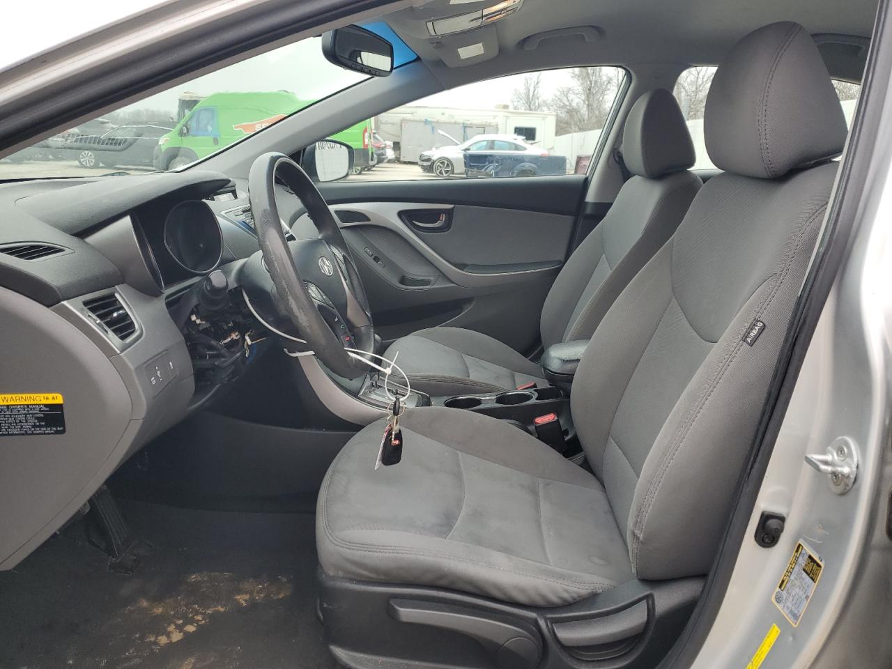 2013 Hyundai Elantra - Image 7