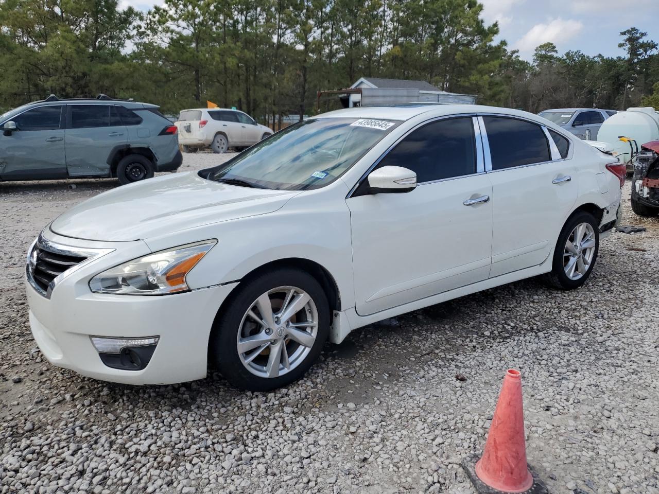 2013 Nissan Altima - Image 1