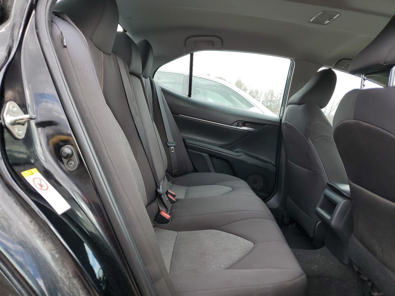 2018 Toyota Camry - Image 10