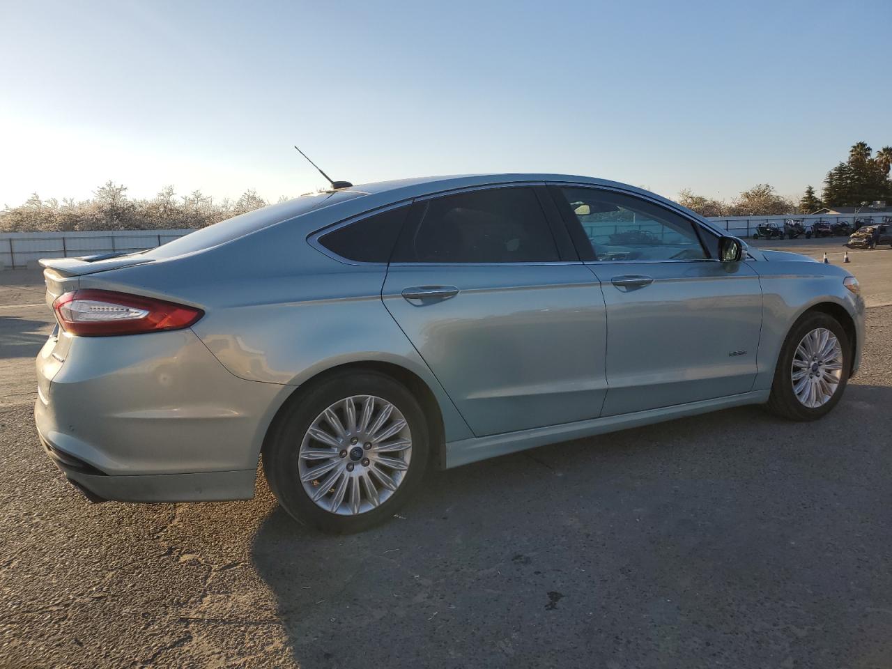 2013 Ford Fusion - Image 3