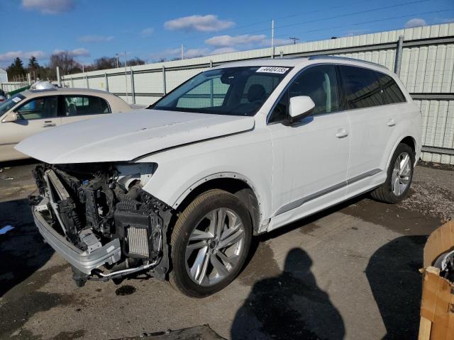 2023 Audi Q7 Premium Plus