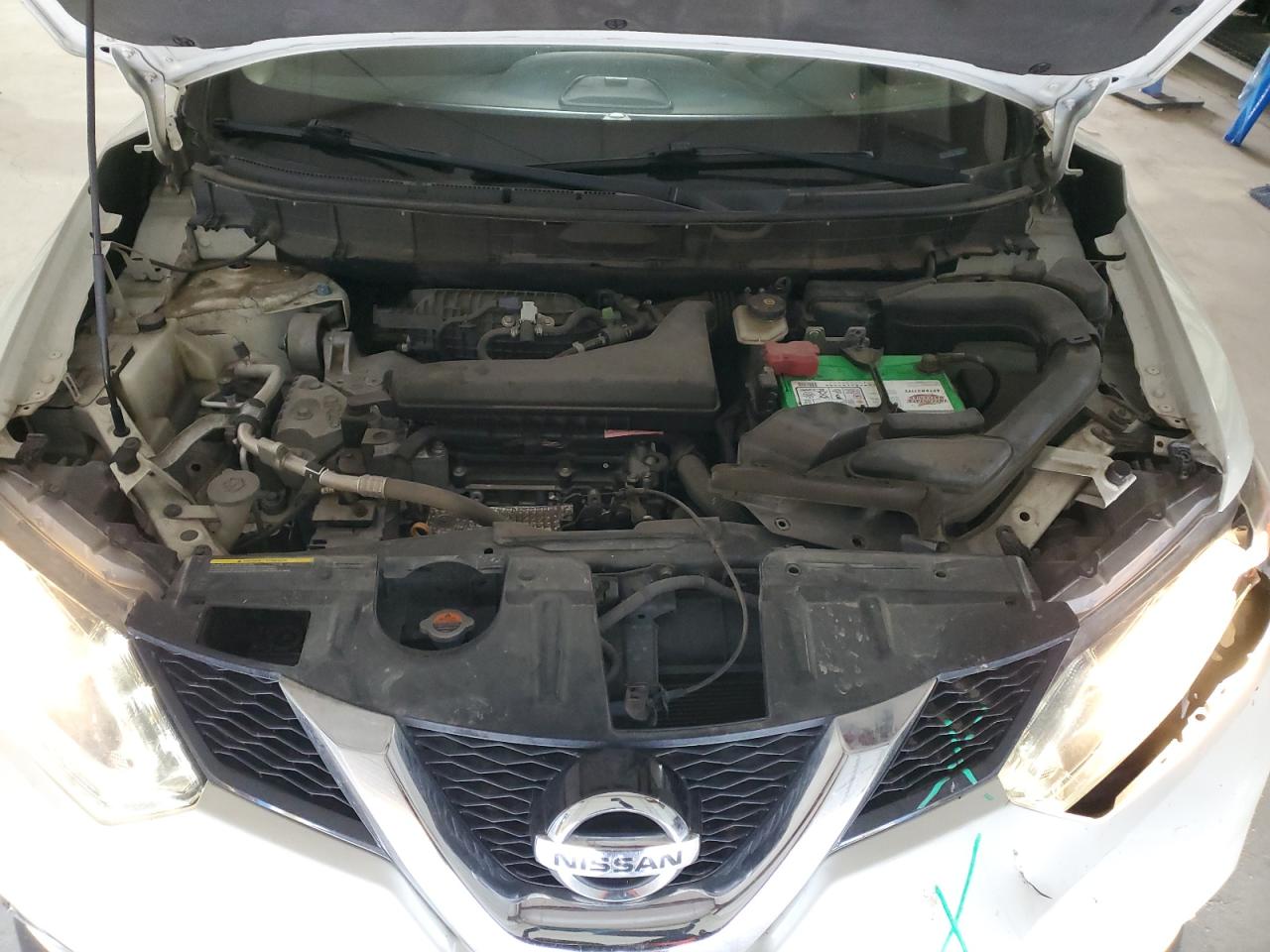 2015 Nissan Rogue - Image 14