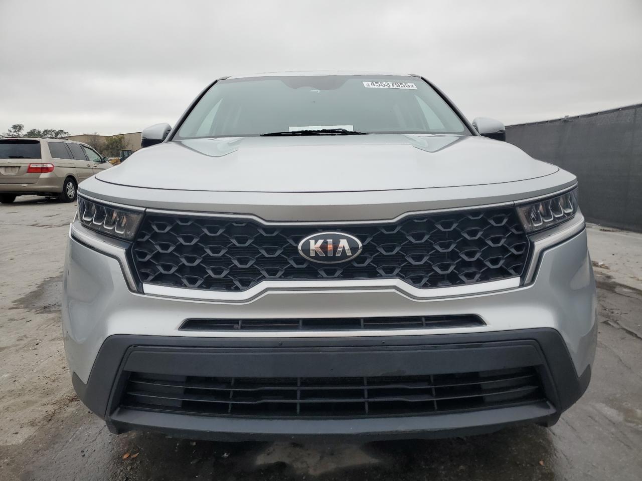 2021 Kia Sorento - Image 5