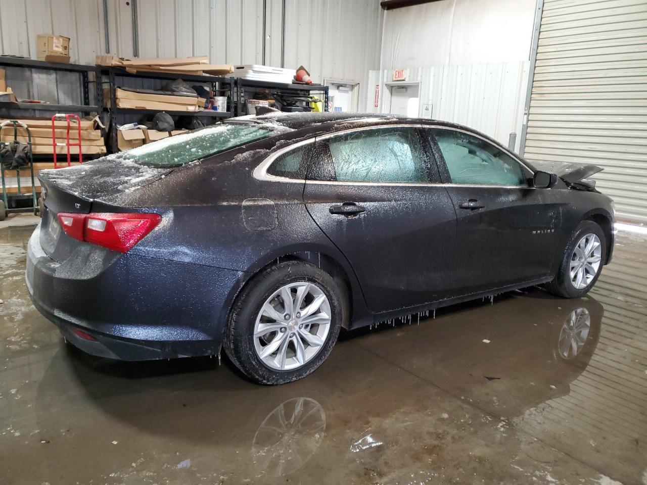 2023 Chevrolet Malibu - Image 3