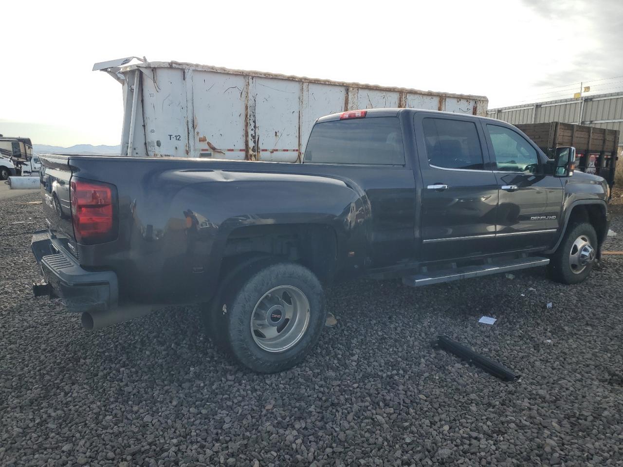 2015 GMC Sierra - Image 3
