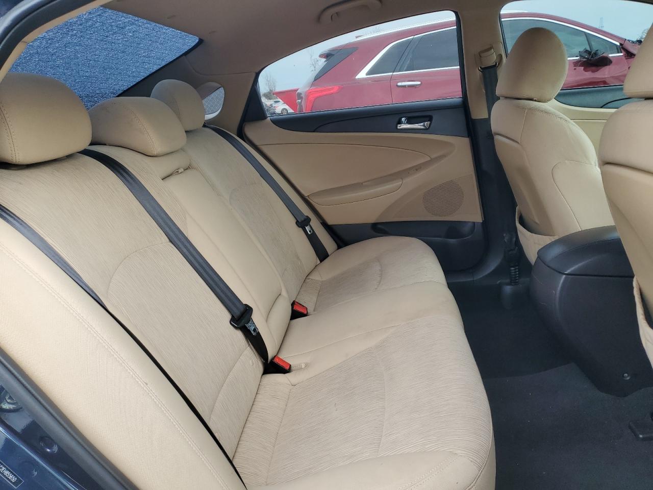 2014 Hyundai Sonata - Image 10