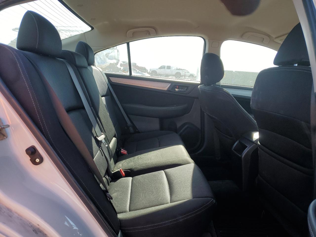 2015 Subaru Legacy - Image 10