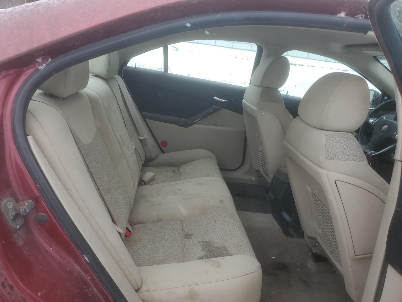 2009 Pontiac G6 - Image 10