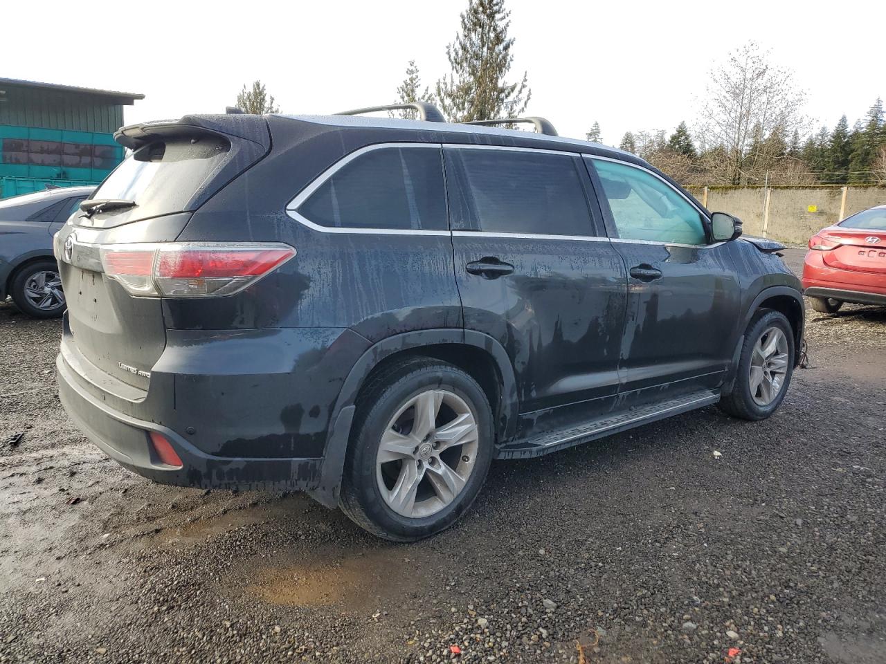 2015 Toyota Highlander - Image 3