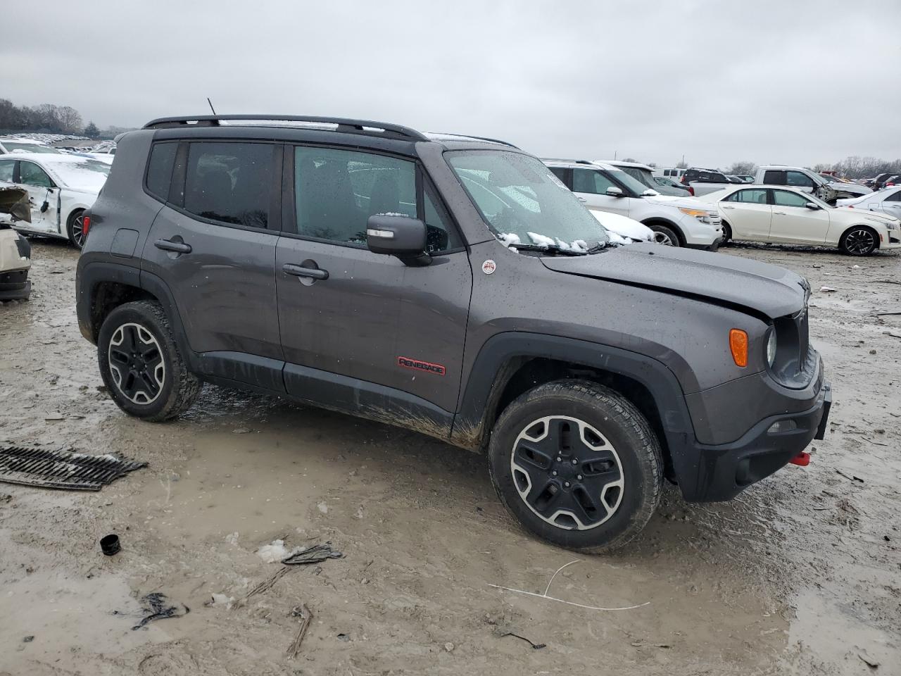 2017 Jeep Renegade - Image 4