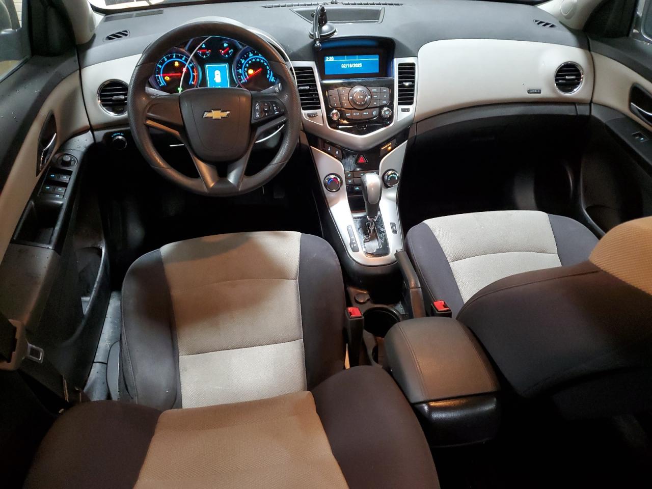 2014 Chevrolet Cruze - Image 8