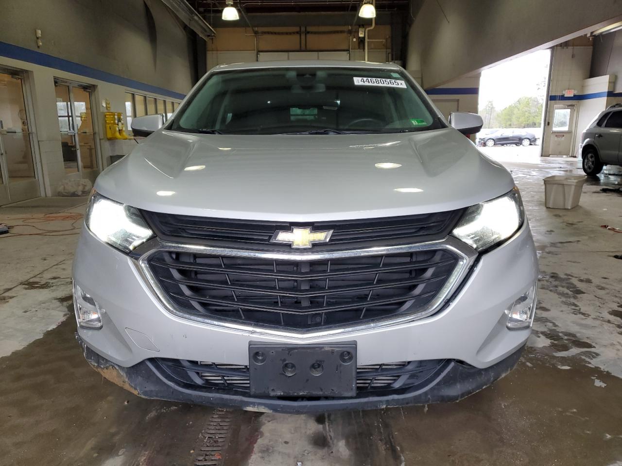 2020 Chevrolet Equinox - Image 5