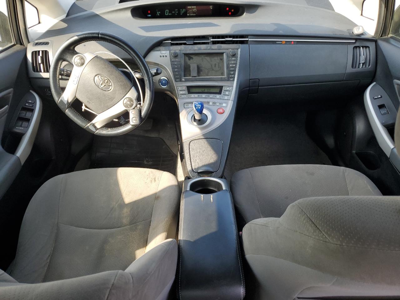 2012 Toyota Prius - Image 8