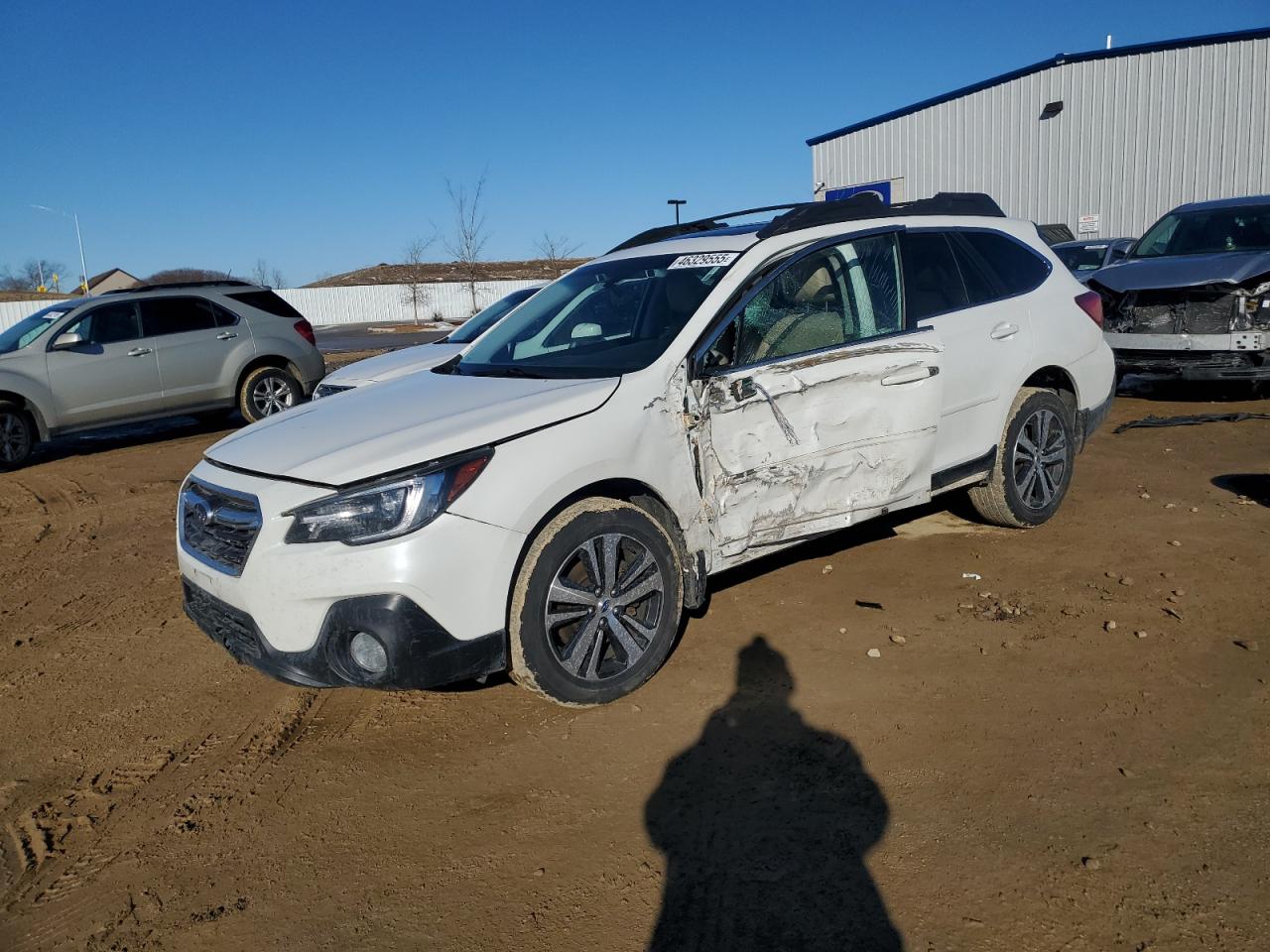 2018 Subaru Outback - Image 1
