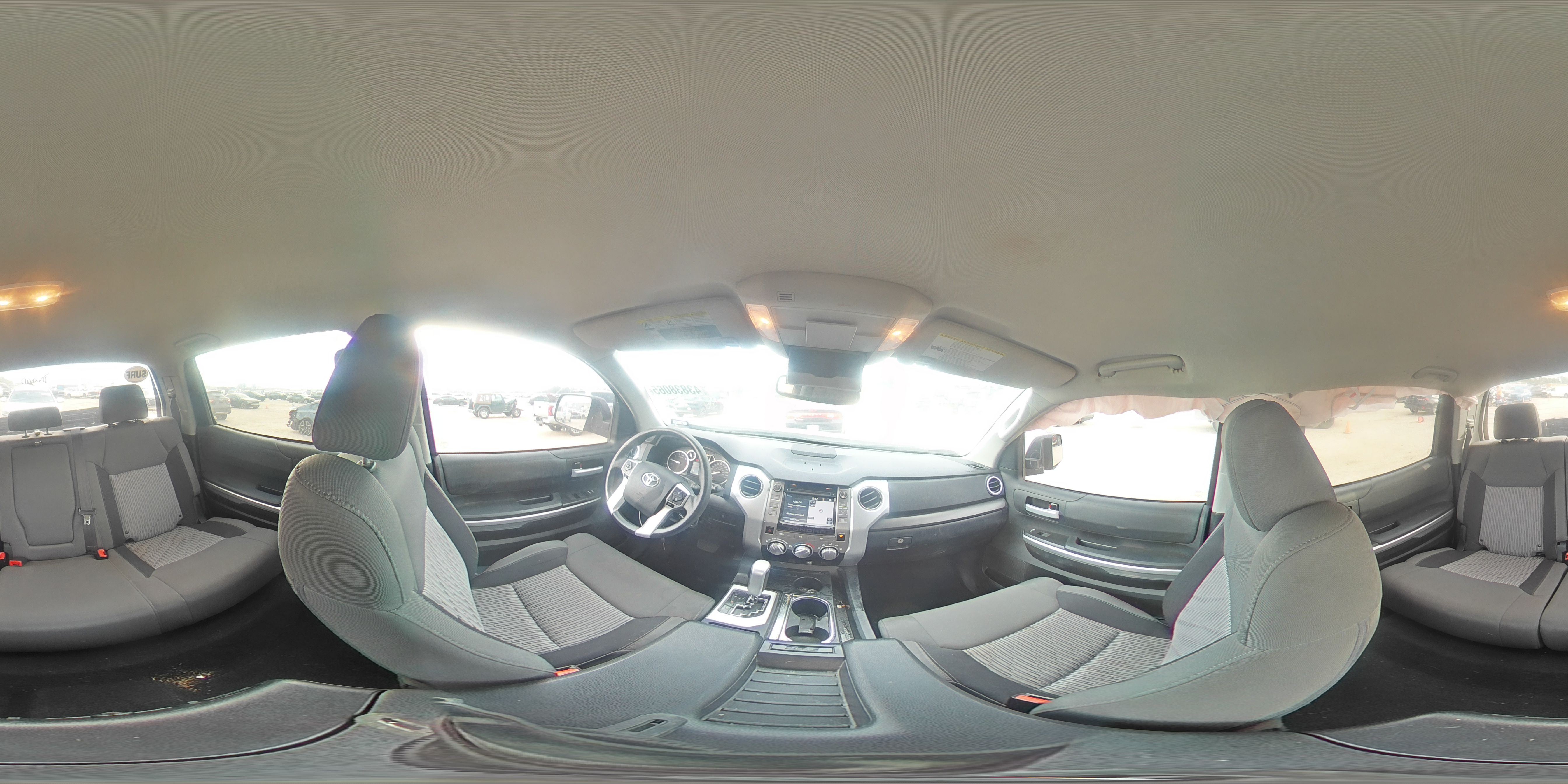 2017 Toyota Tundra - Image 13