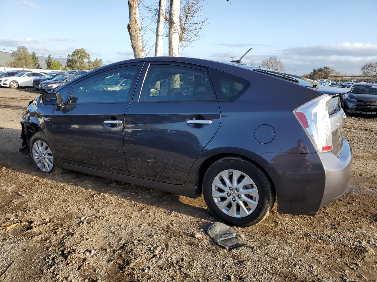 2015 Toyota Prius - Image 2