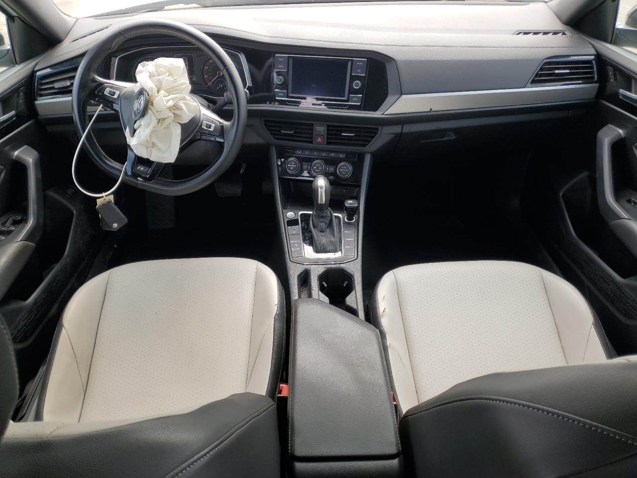 2020 Volkswagen Jetta - Image 8
