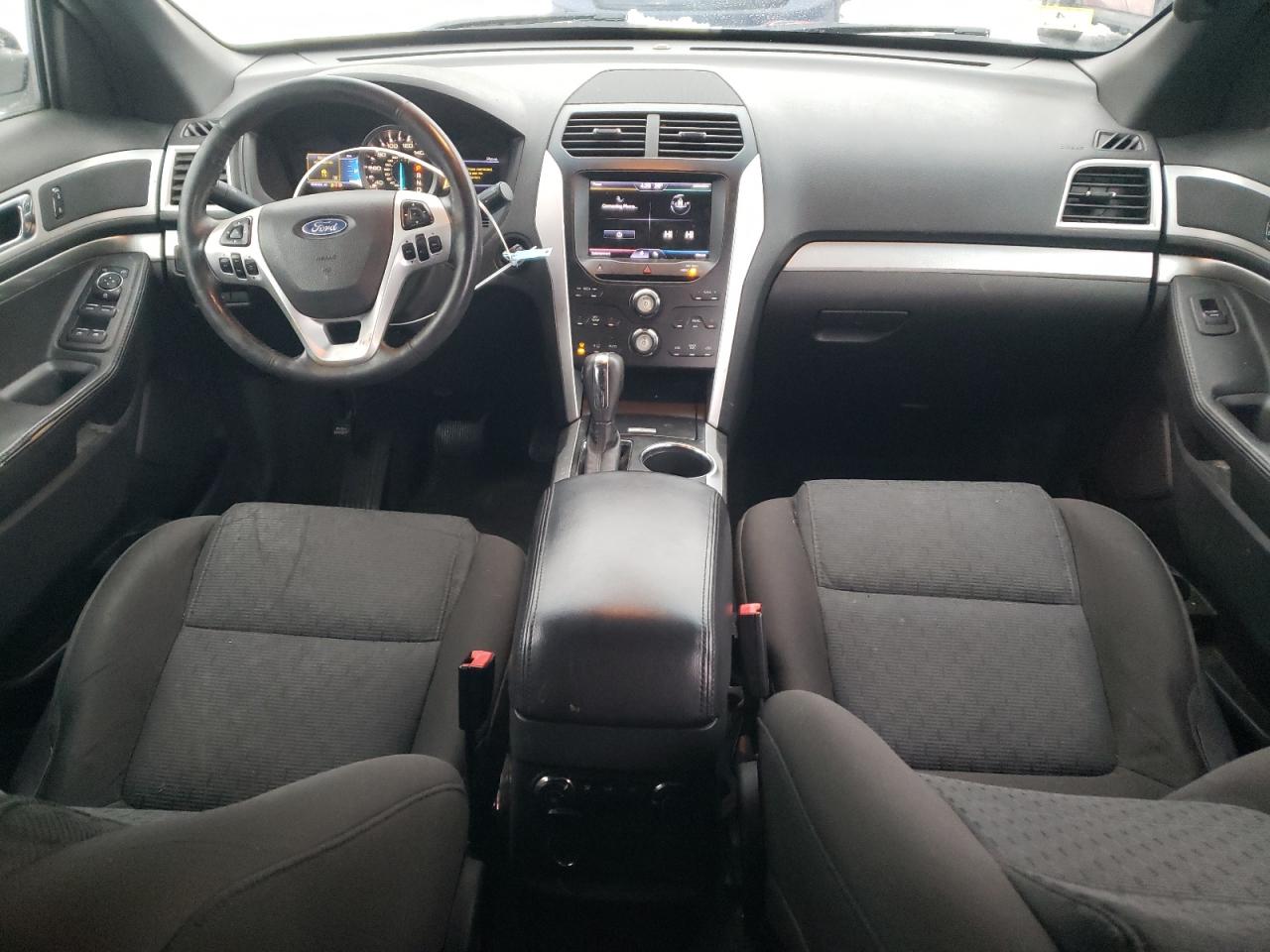 2013 Ford Explorer - Image 8