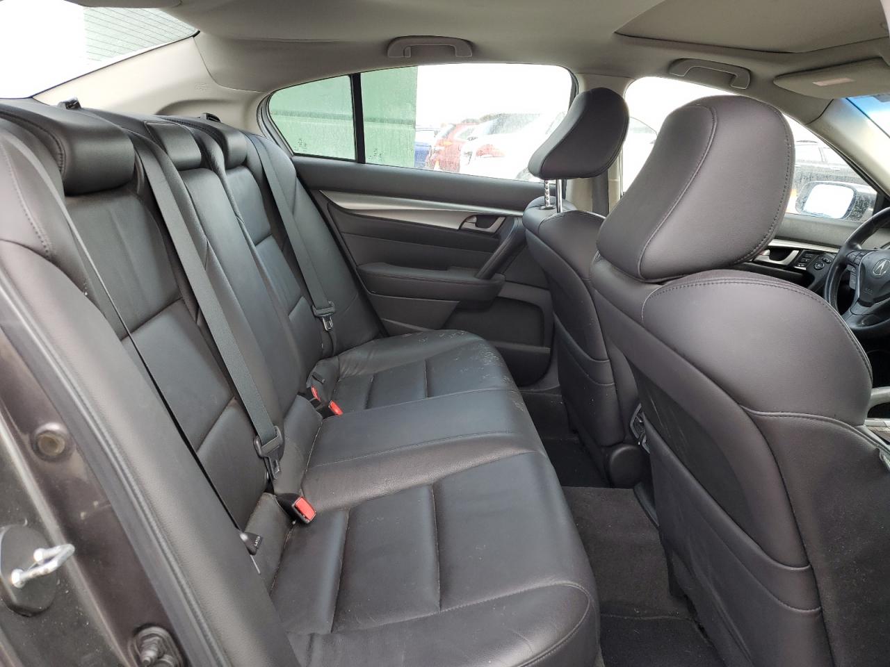 2010 Acura TL - Image 10