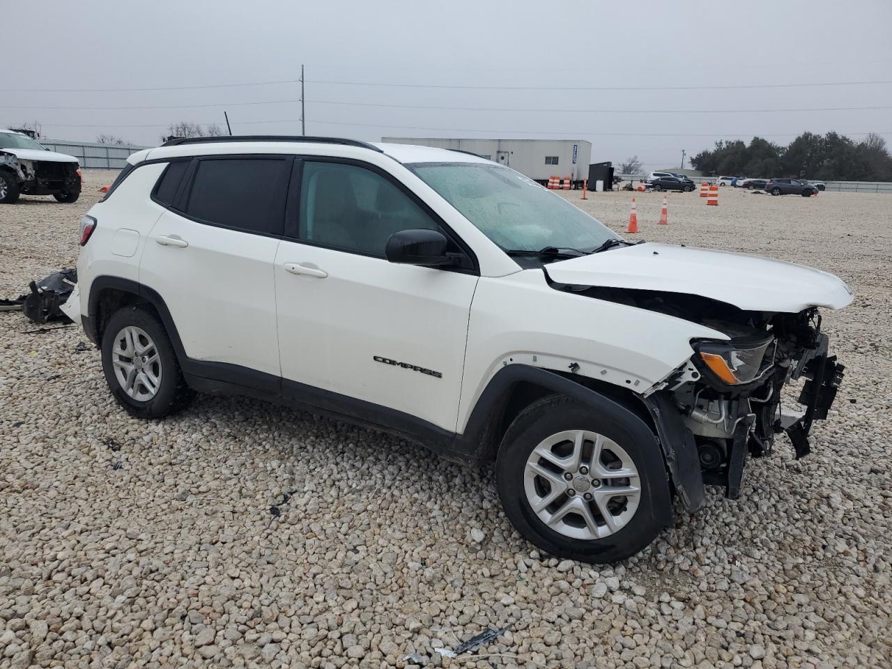 2018 Jeep Compass - Image 4