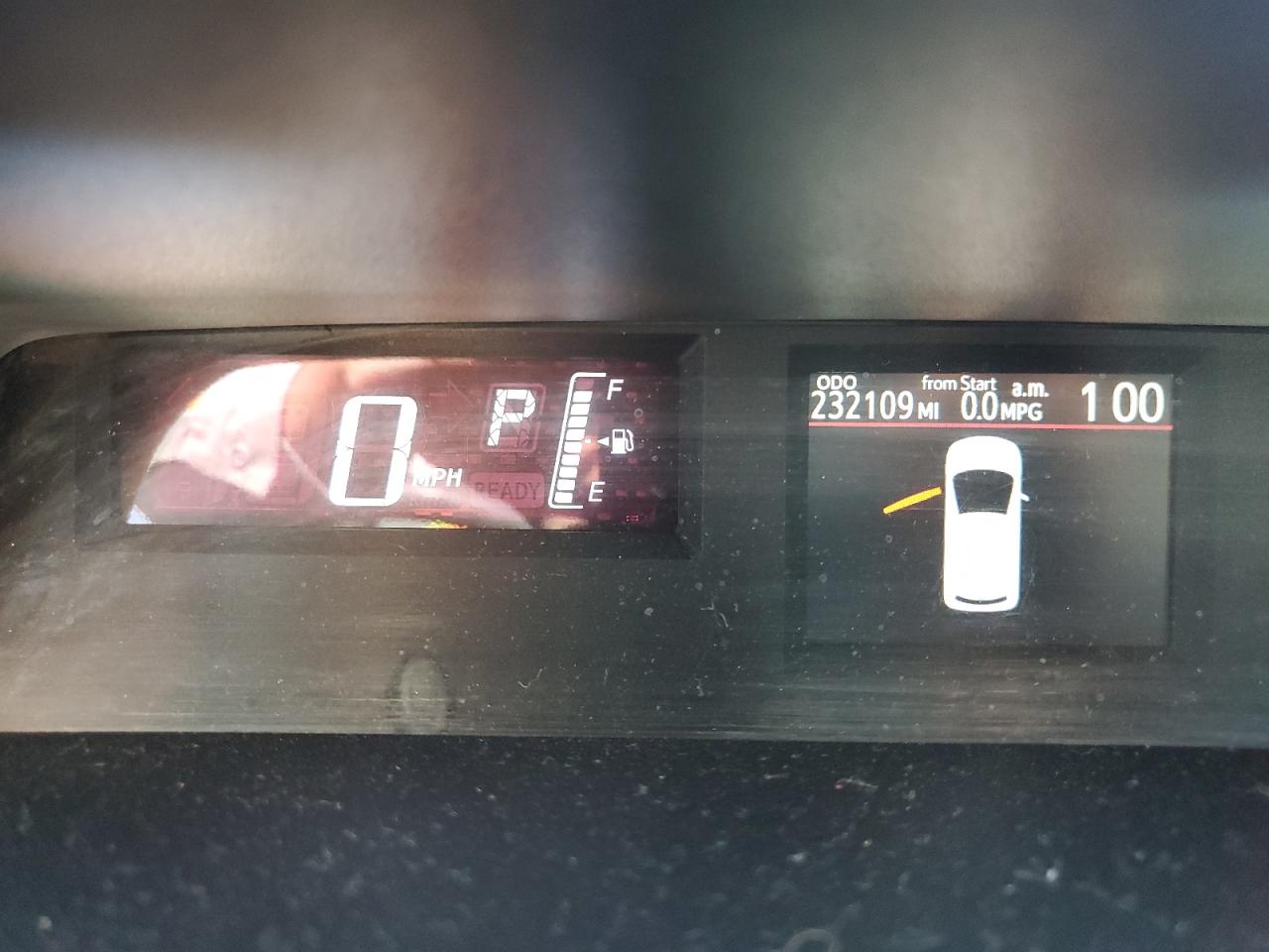 2015 Toyota Prius - Image 9
