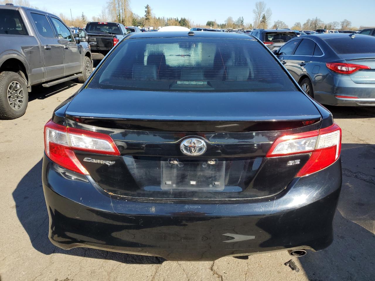 2012 Toyota Camry - Image 6