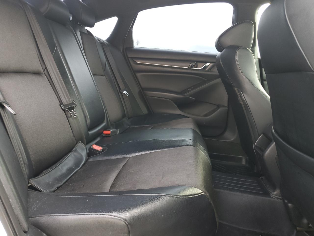 2018 Honda Accord - Image 10